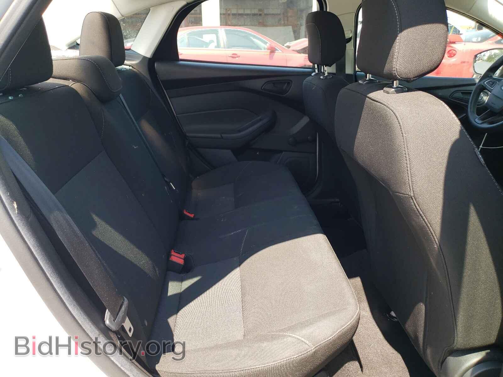 2017 FORD FOCUS - VIN: 1FADP3E2XHL263413 - Photo 6