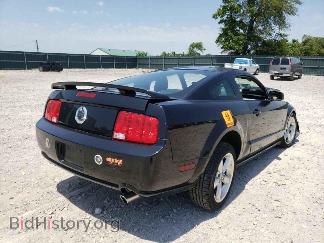 2007 FORD MUSTANG - VIN: 1ZVHT82H575234625 - Фото 4