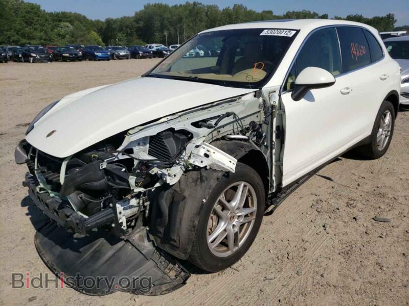 2011 Porsche CAYENNE (VIN WP1AB2A23BLA53060) — фото 2 из 10