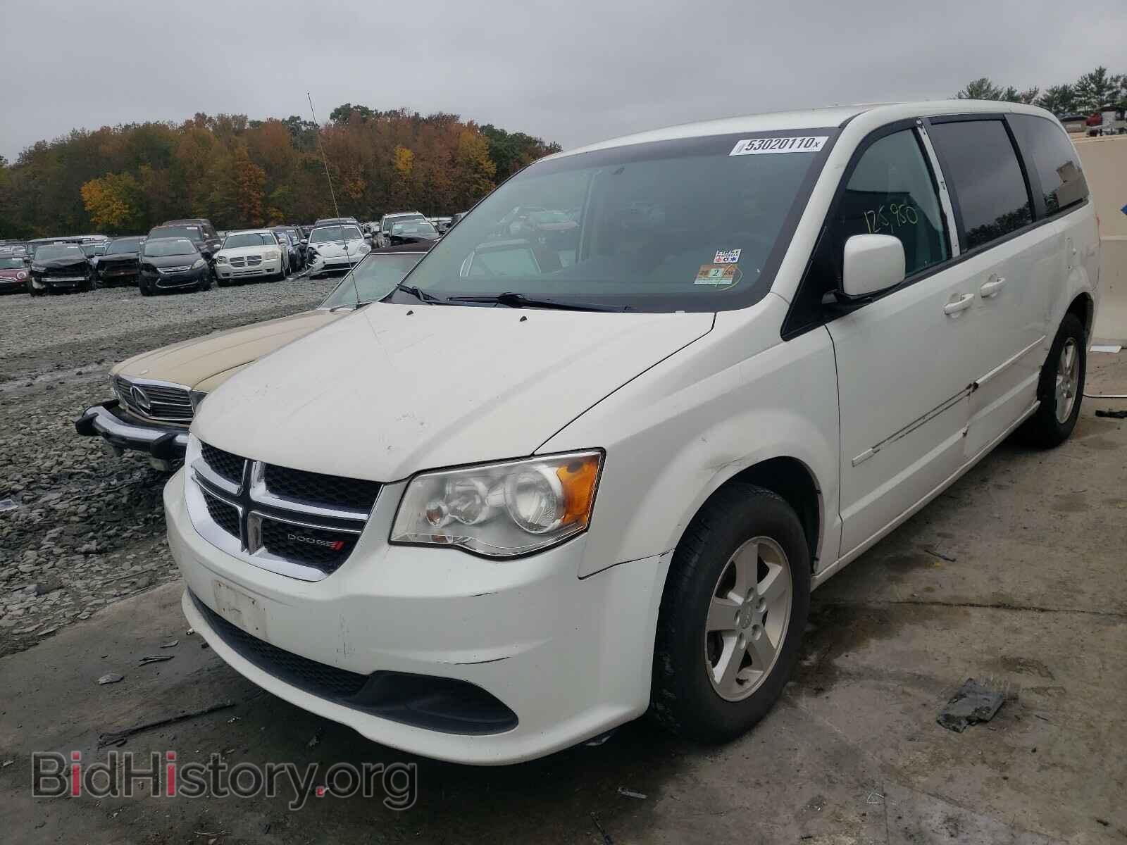 2013 DODGE CARAVAN - VIN: 2C4RDGCG2DR525148 - Фото 2