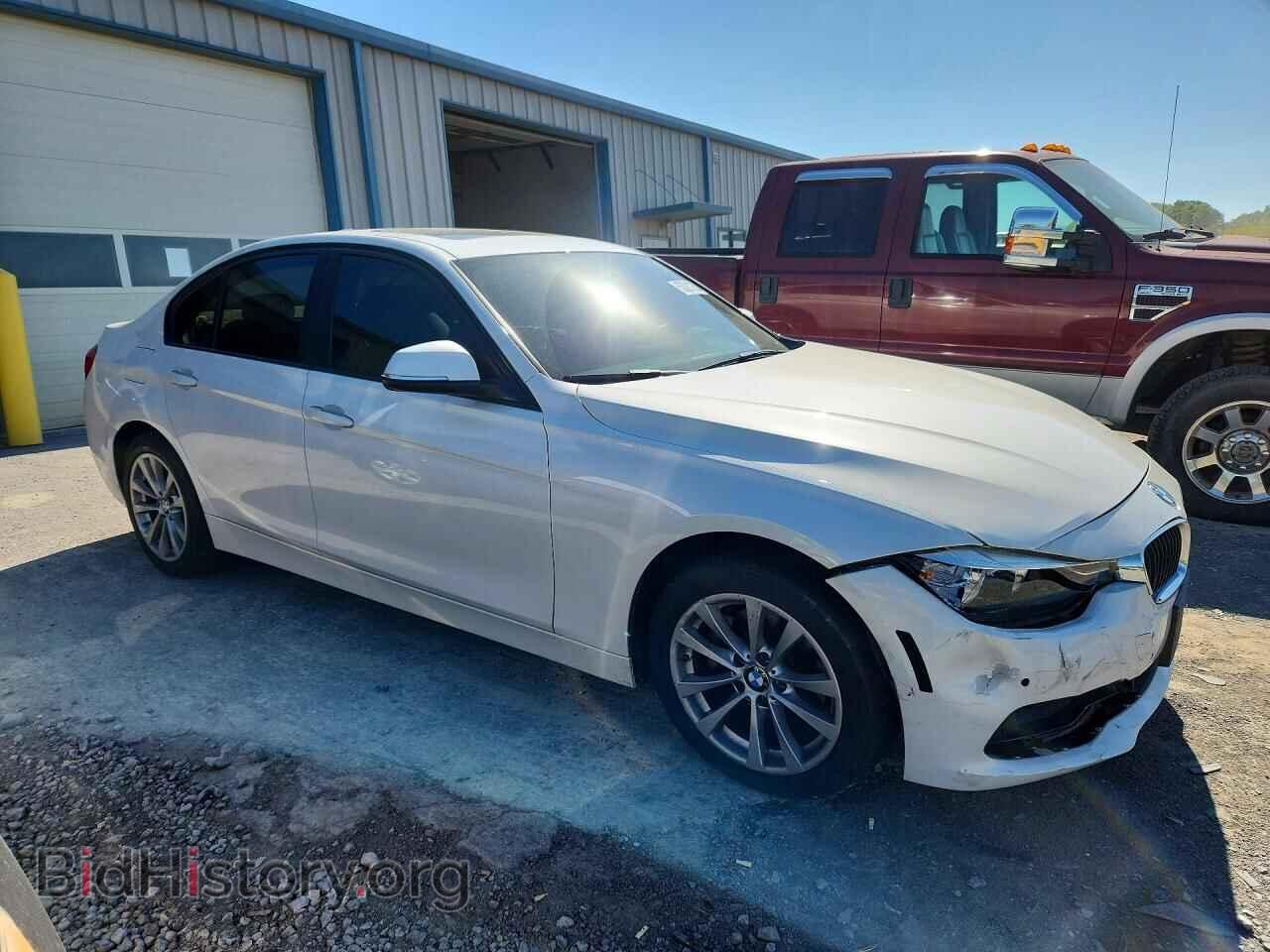 2016 BMW 3 SERIES - VIN: WBA8E5G58GNU19274 - Photo 4