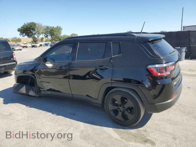 2020 Jeep COMPASS (VIN 3C4NJCBB1LT236568) — photo 2 of 13