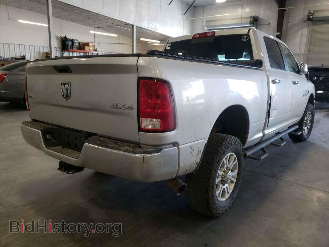 2015 RAM 2500 - VIN: 3C6UR5DL2FG515702 - Фото 4