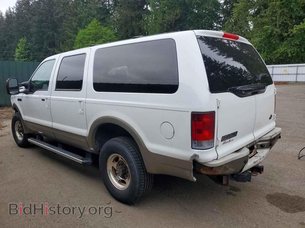 2005 FORD EXCURSION - VIN: 1FMSU45P65EB52879 - Photo 2
