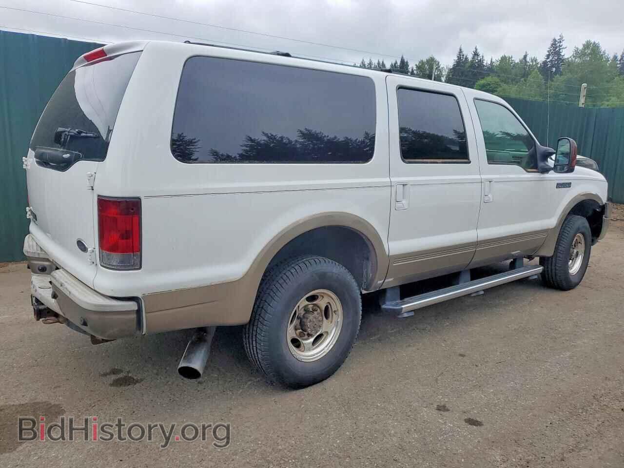 2005 FORD EXCURSION - VIN: 1FMSU45P65EB52879 - Photo 3