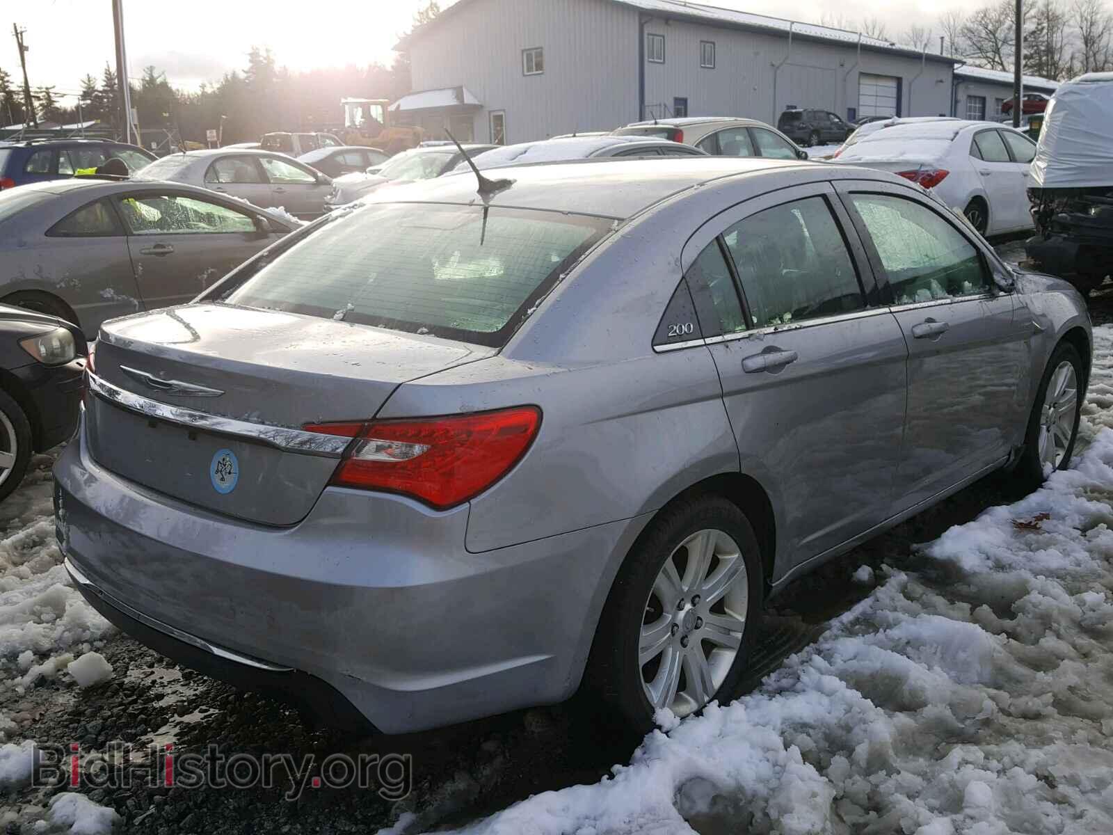 2013 CHRYSLER 200 - VIN: 1C3CCBAB1DN671626 - Фото 4