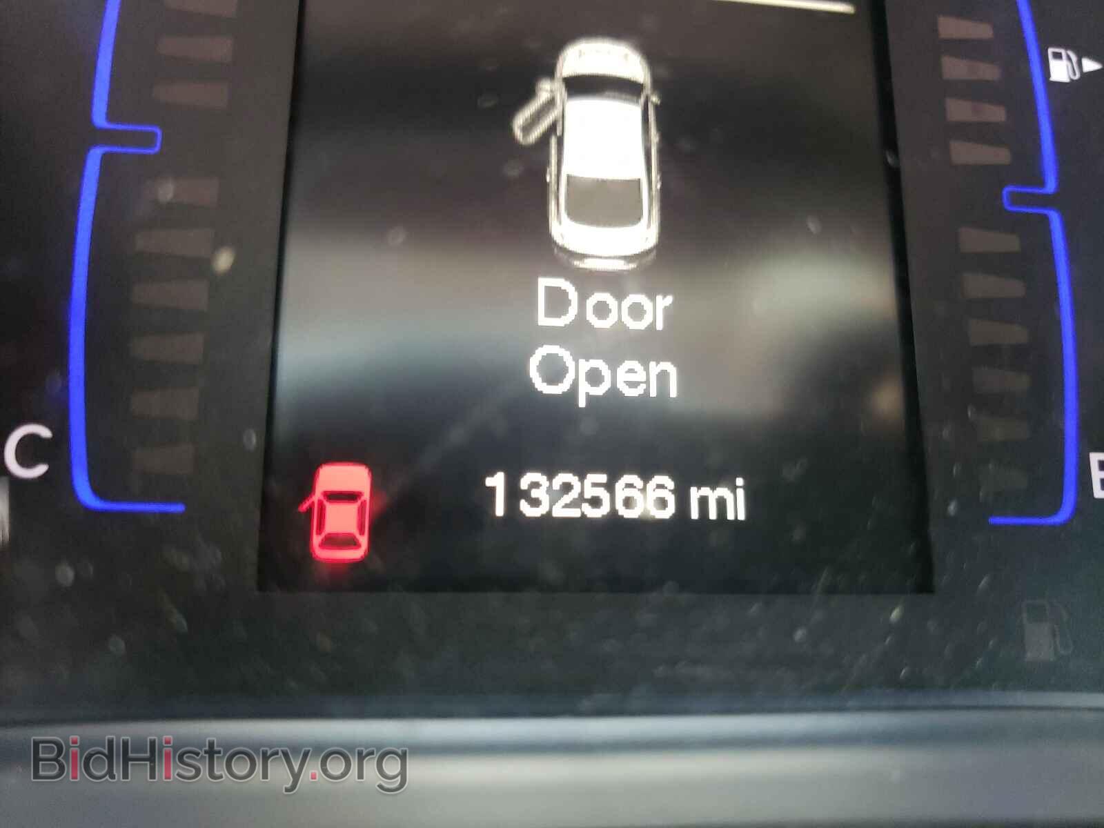 2015 CHRYSLER 200 - VIN: 1C3CCCAB9FN659040 - Photo 8