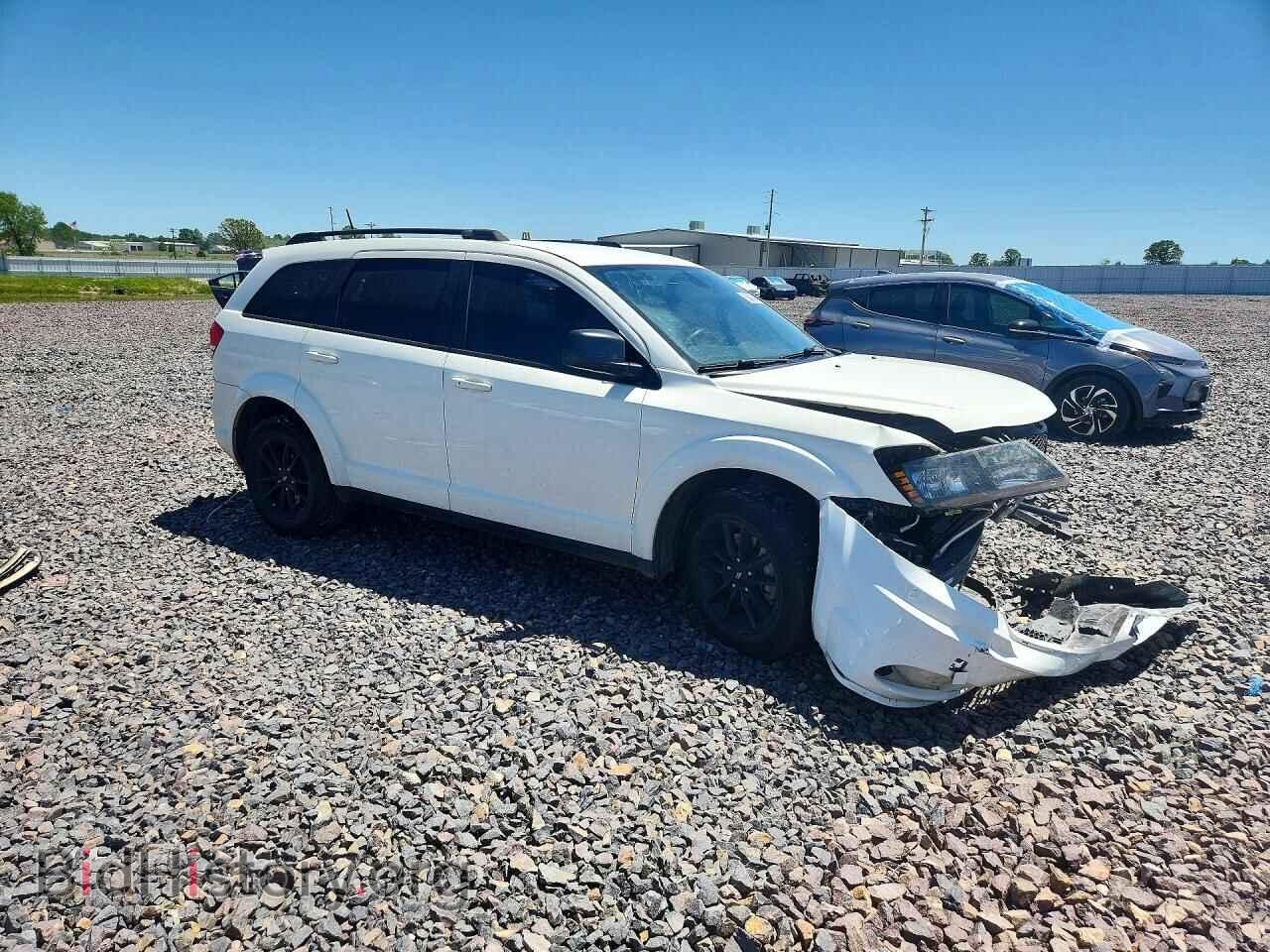 2020 DODGE JOURNEY - VIN: 3C4PDCAB8LT201818 - Photo 4