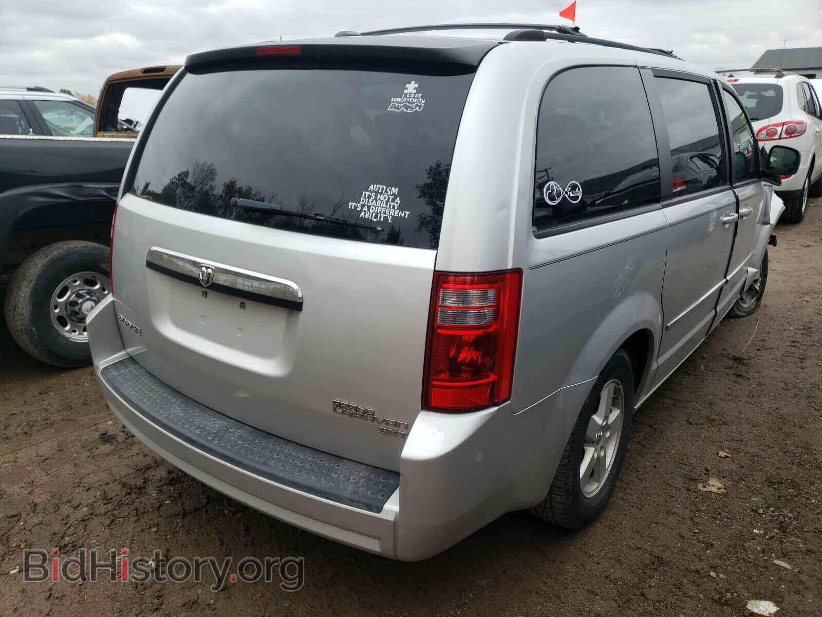 2010 DODGE CARAVAN - VIN: 2D4RN5D10AR482648 - Фото 4
