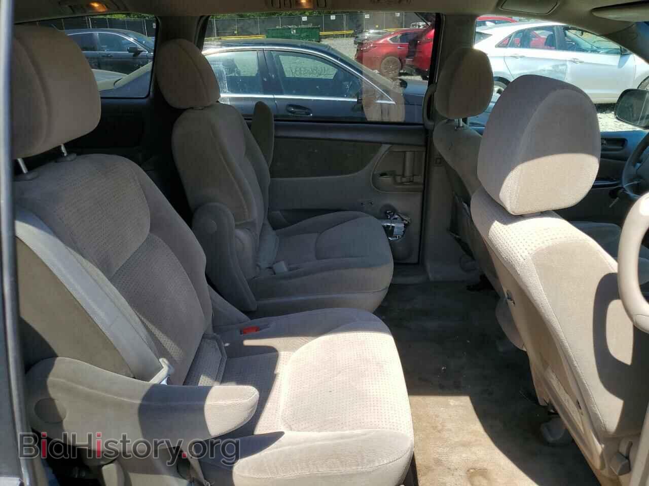 2010 TOYOTA All Models - VIN: 5TDKK4CC4AS330366 - Фото 11