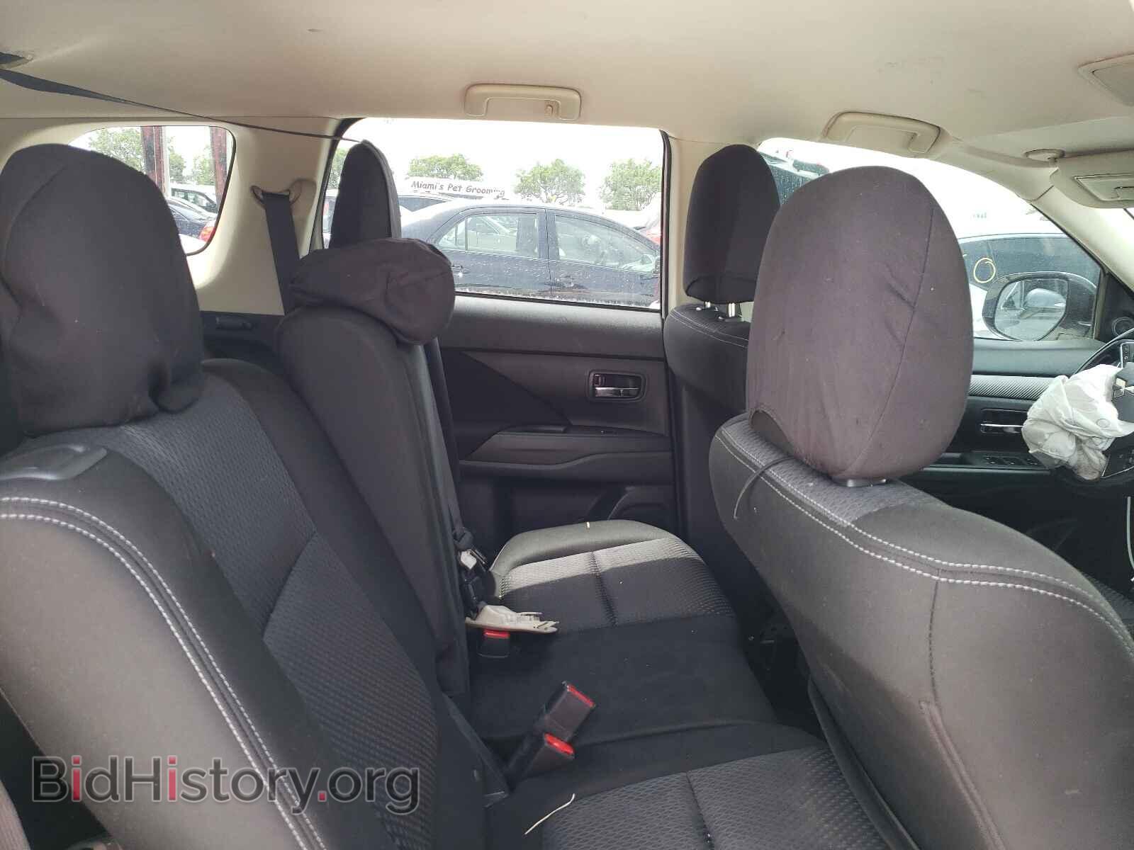 2016 MITSUBISHI OUTLANDER - VIN: JA4AD3A36GZ003570 - Фото 6