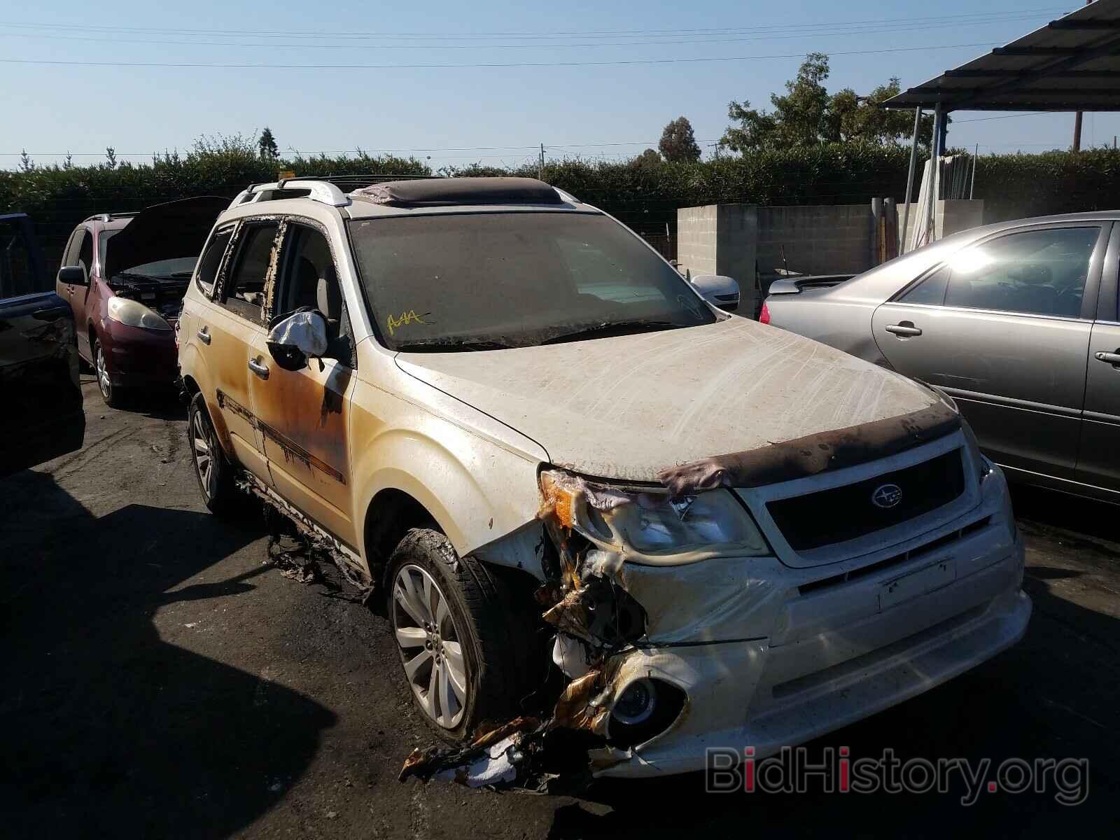 Photo JF2SHAHCXBH700989 - SUBARU FORESTER 2011