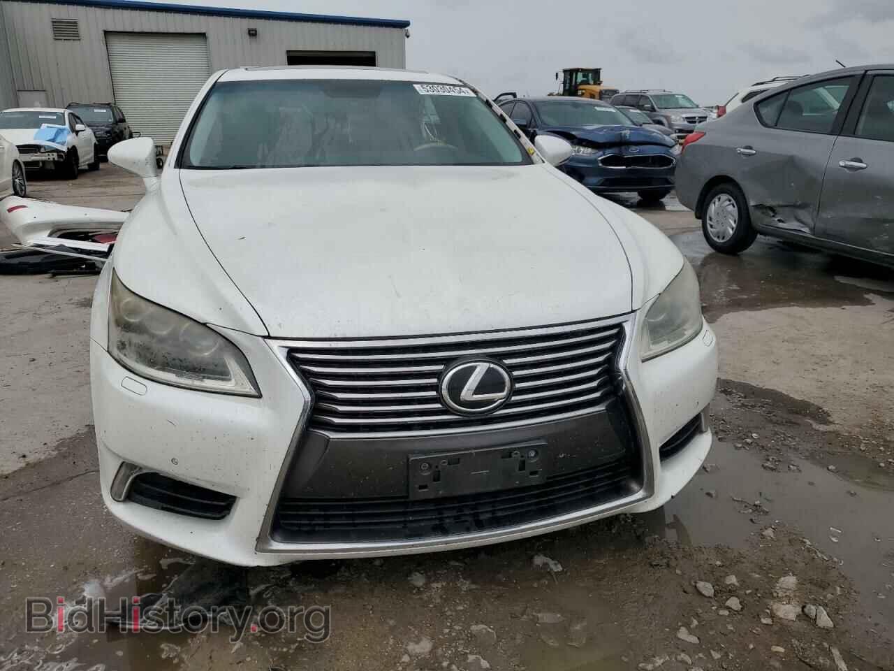 2014 LEXUS LS460 - VIN: JTHBL5EF5E5127006 - Photo 5