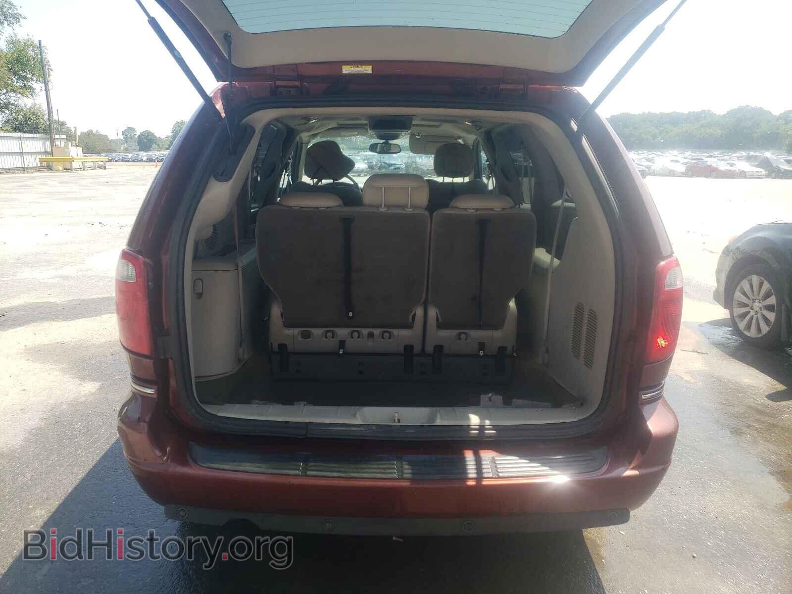 2007 CHRYSLER MINIVAN - VIN: 2A4GP64L77R213698 - Фото 9