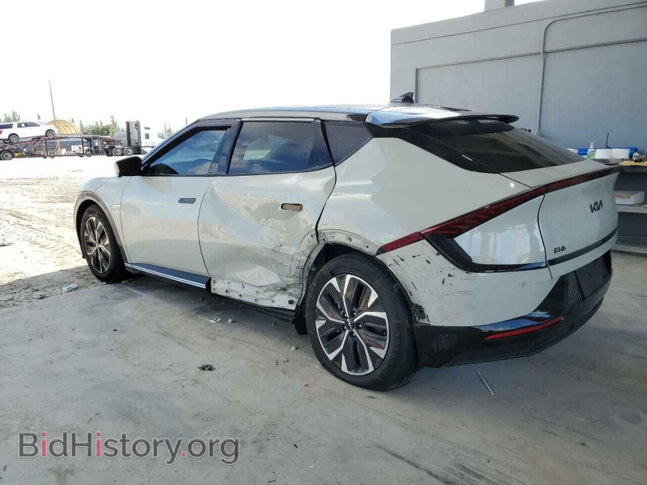 2022 KIA EV6 LIGHT - VIN: KNDC3DLCXN5032322 - Фото 2