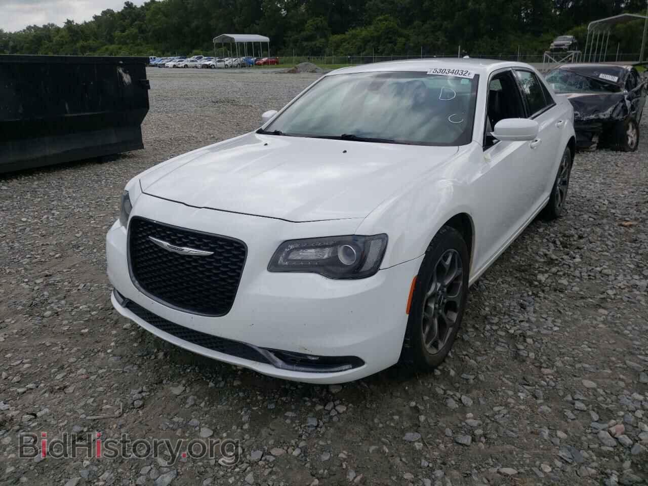 2016 CHRYSLER 300 - VIN: 2C3CCAGG0GH182855 - Фото 2