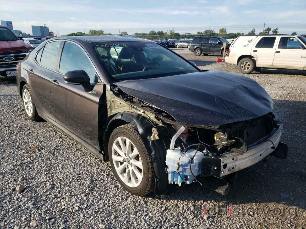 Photo 4T1B11HK6JU632461 - TOYOTA CAMRY 2018