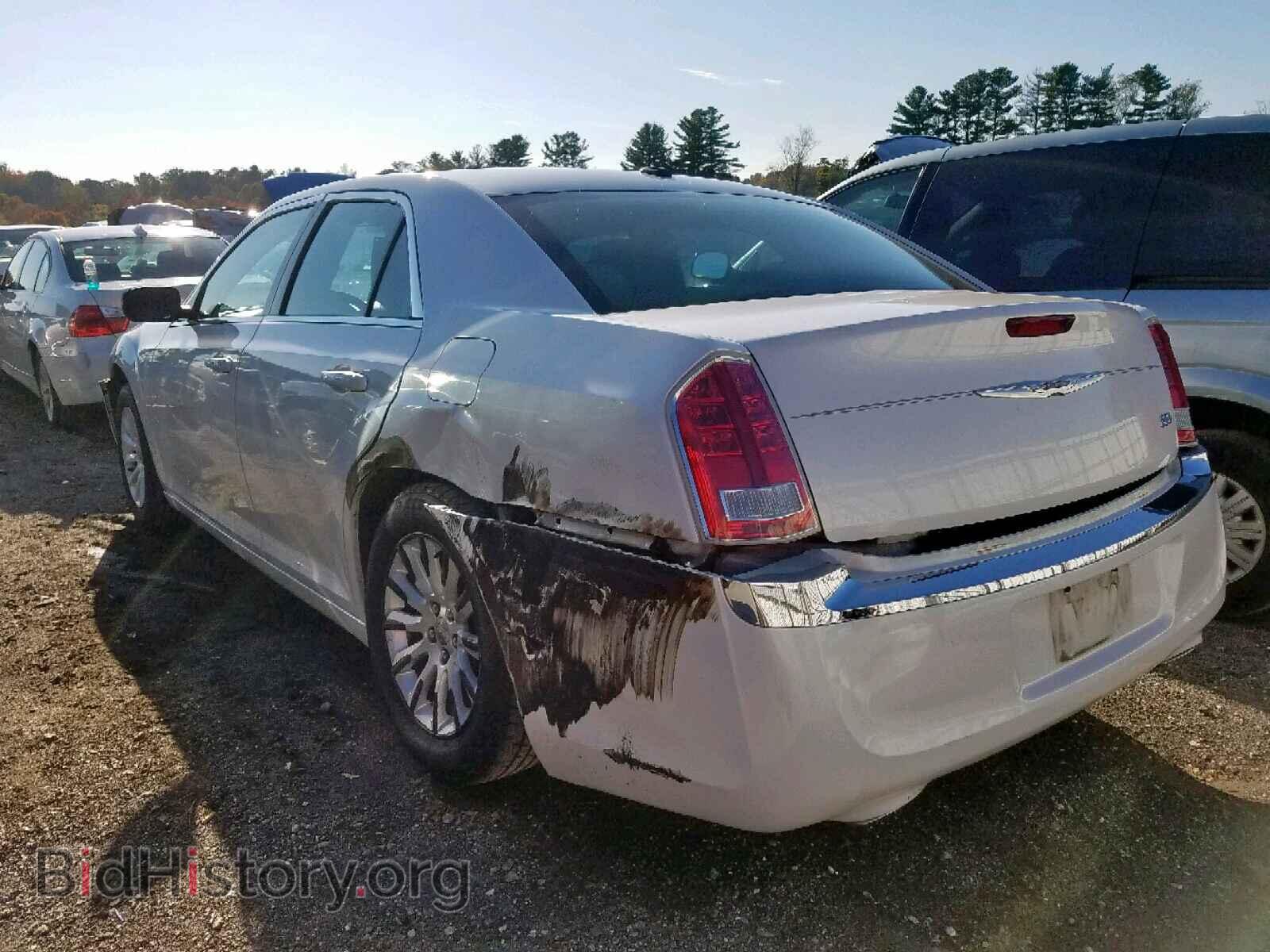 2012 CHRYSLER 300 - VIN: 2C3CCAAG2CH104466 - Фото 3