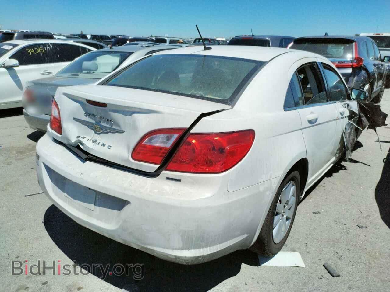 2010 CHRYSLER SEBRING - VIN: 1C3CC4FBXAN148668 - Фото 4