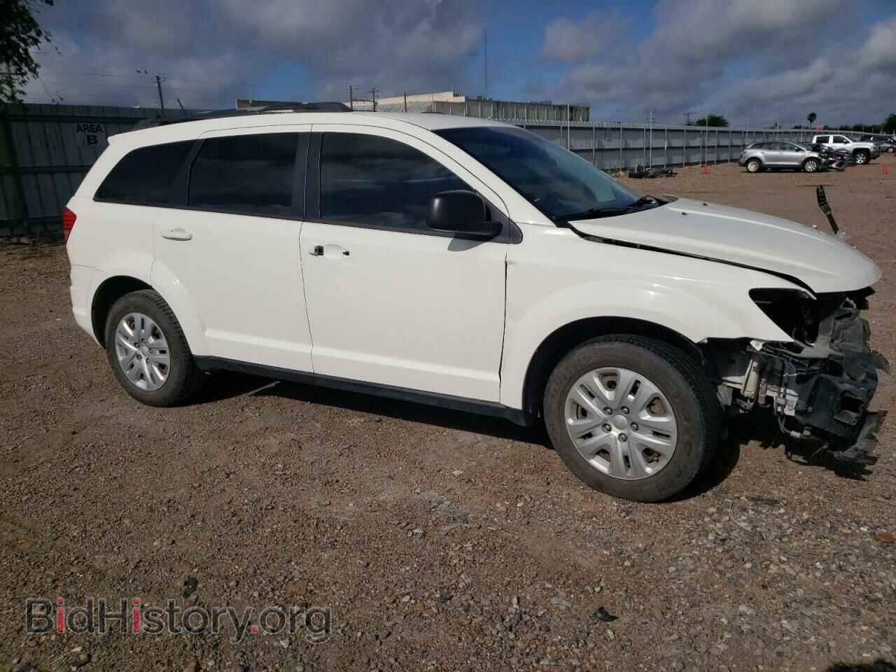 2017 DODGE JOURNEY - VIN: 3C4PDCAB5HT709641 - Фото 4