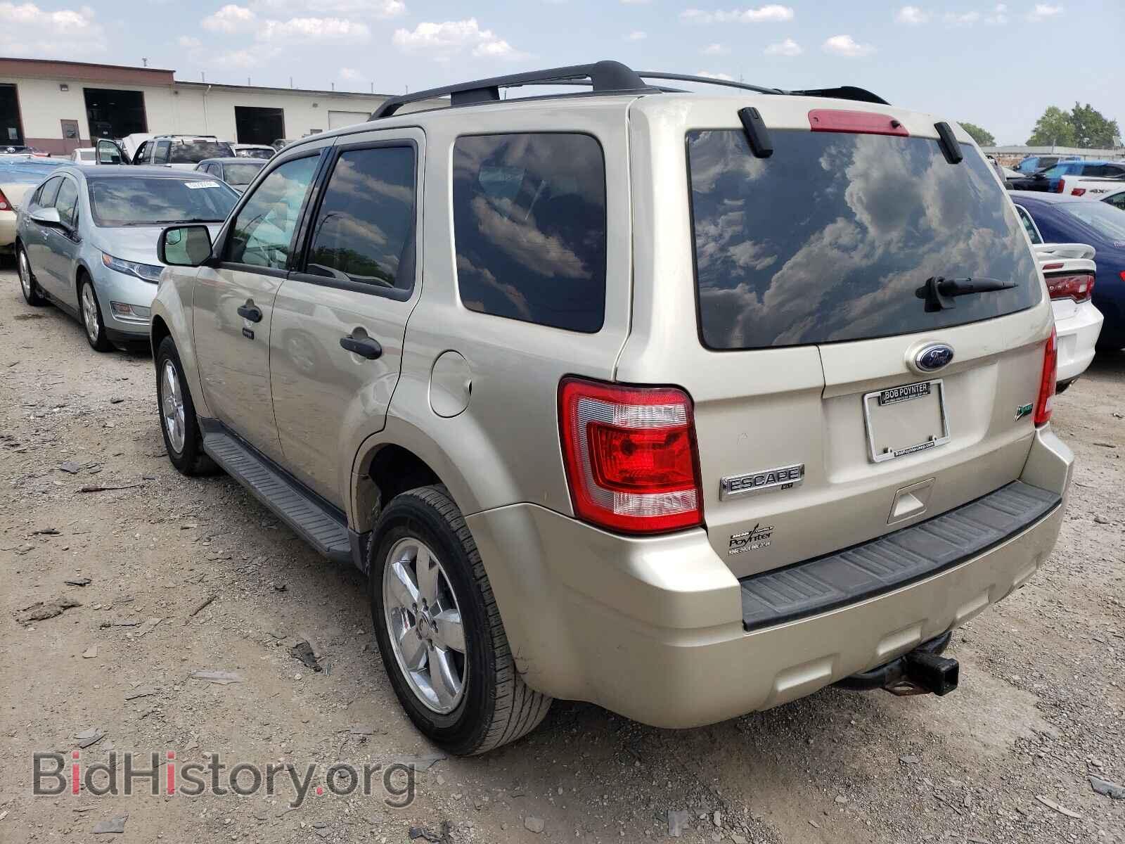 2011 FORD ESCAPE - VIN: 1FMCU9DG0BKA32396 - Фото 3
