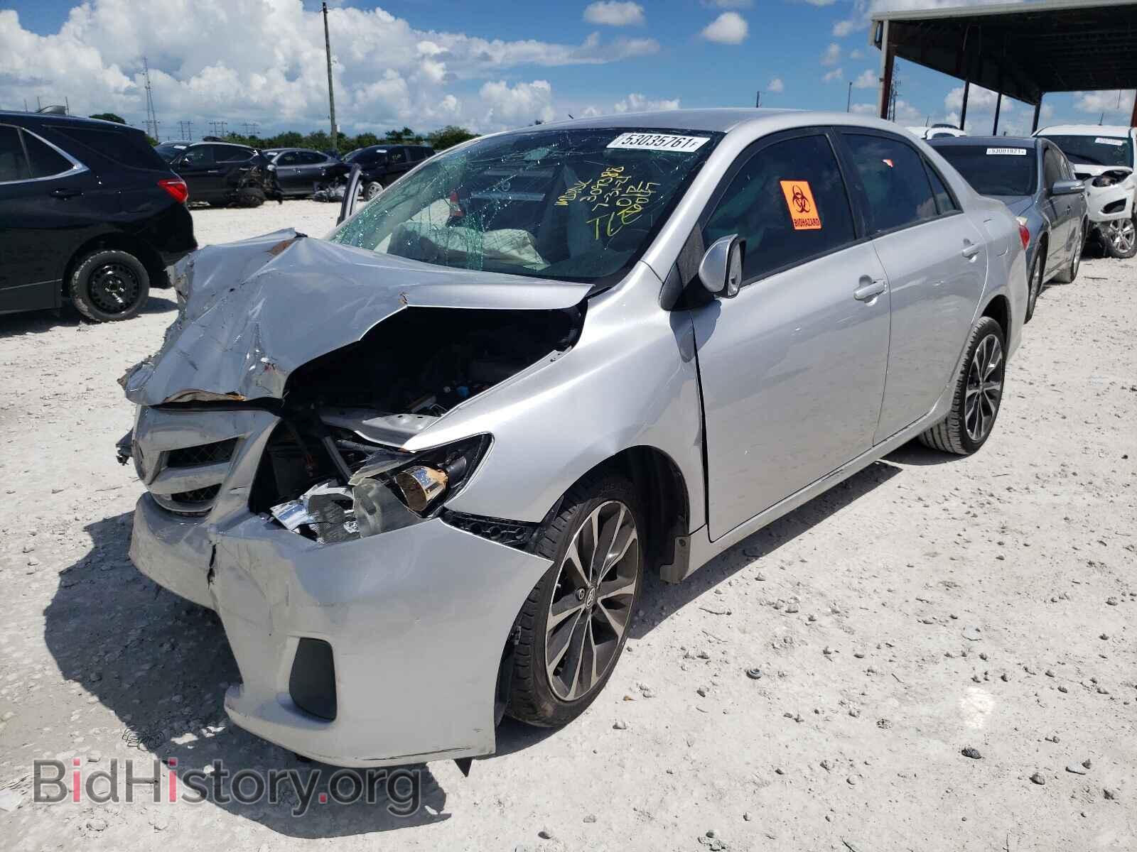2011 TOYOTA COROLLA - VIN: 2T1BU4EE7BC556047 - Photo 2