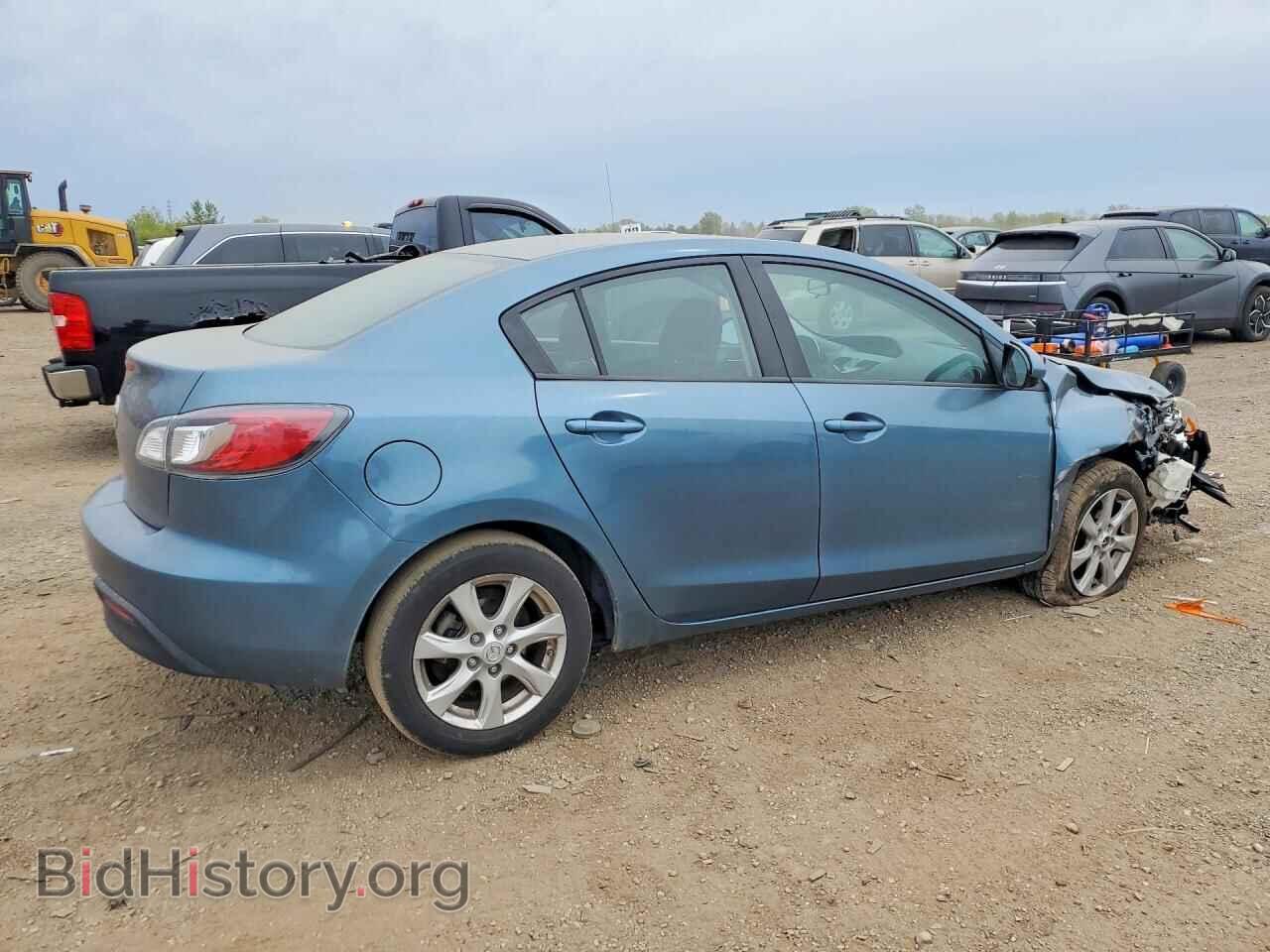 2011 MAZDA 3 - VIN: JM1BL1VG1B1455108 - Фото 3