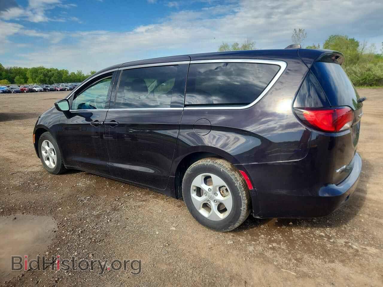 2017 CHRYSLER PACIFICA - VIN: 2C4RC1CG8HR836895 - Фото 2