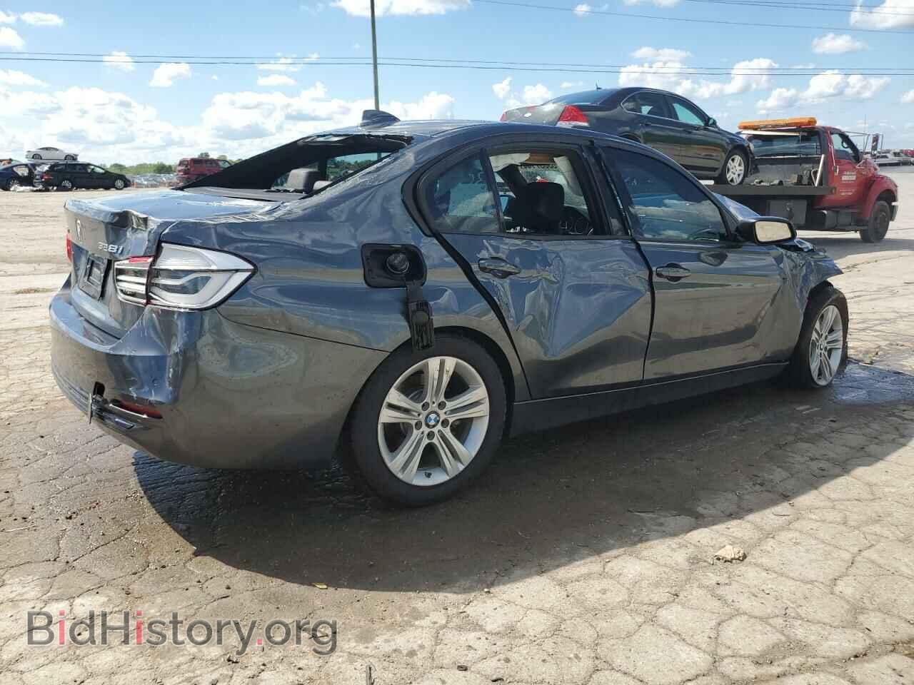 2016 BMW 3 SERIES - VIN: WBA8E3G56GNU05748 - Фото 3