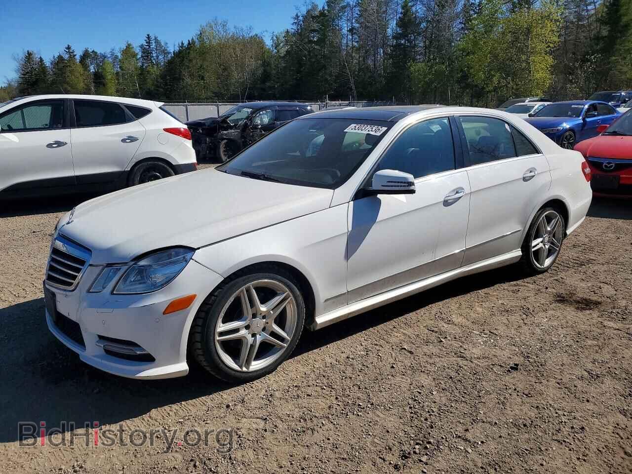 Photo WDDHF8JB8DA714402 - MERCEDES-BENZ E-CLASS 2013