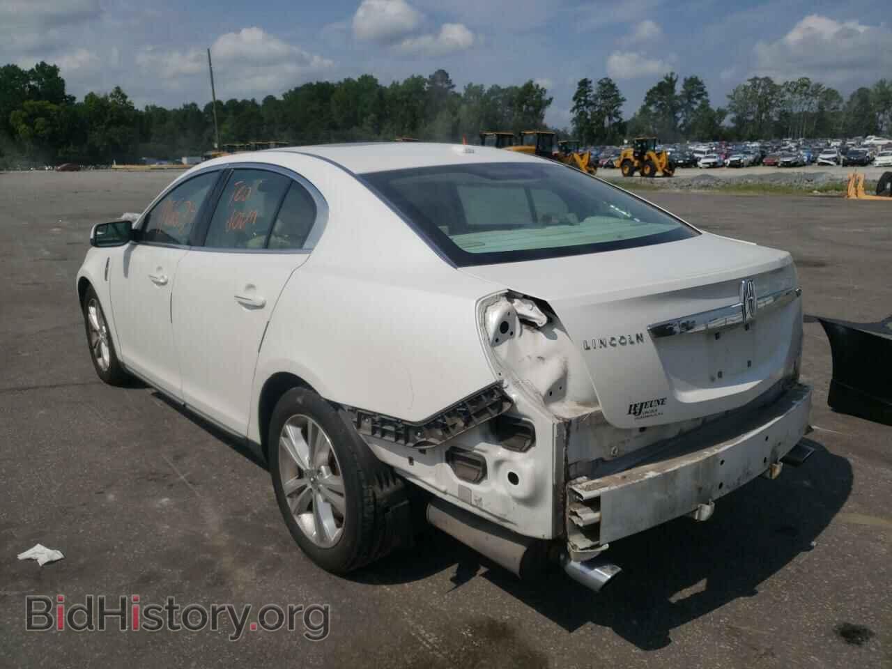 2011 LINCOLN MKS - VIN: 1LNHL9DR1BG614200 - Фото 3