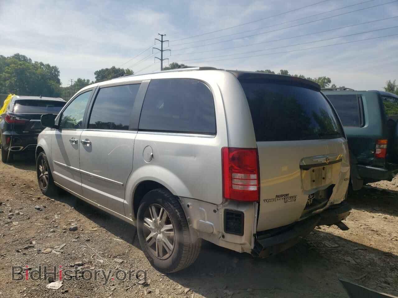 2008 CHRYSLER MINIVAN - VIN: 2A8HR64X88R758813 - Фото 3