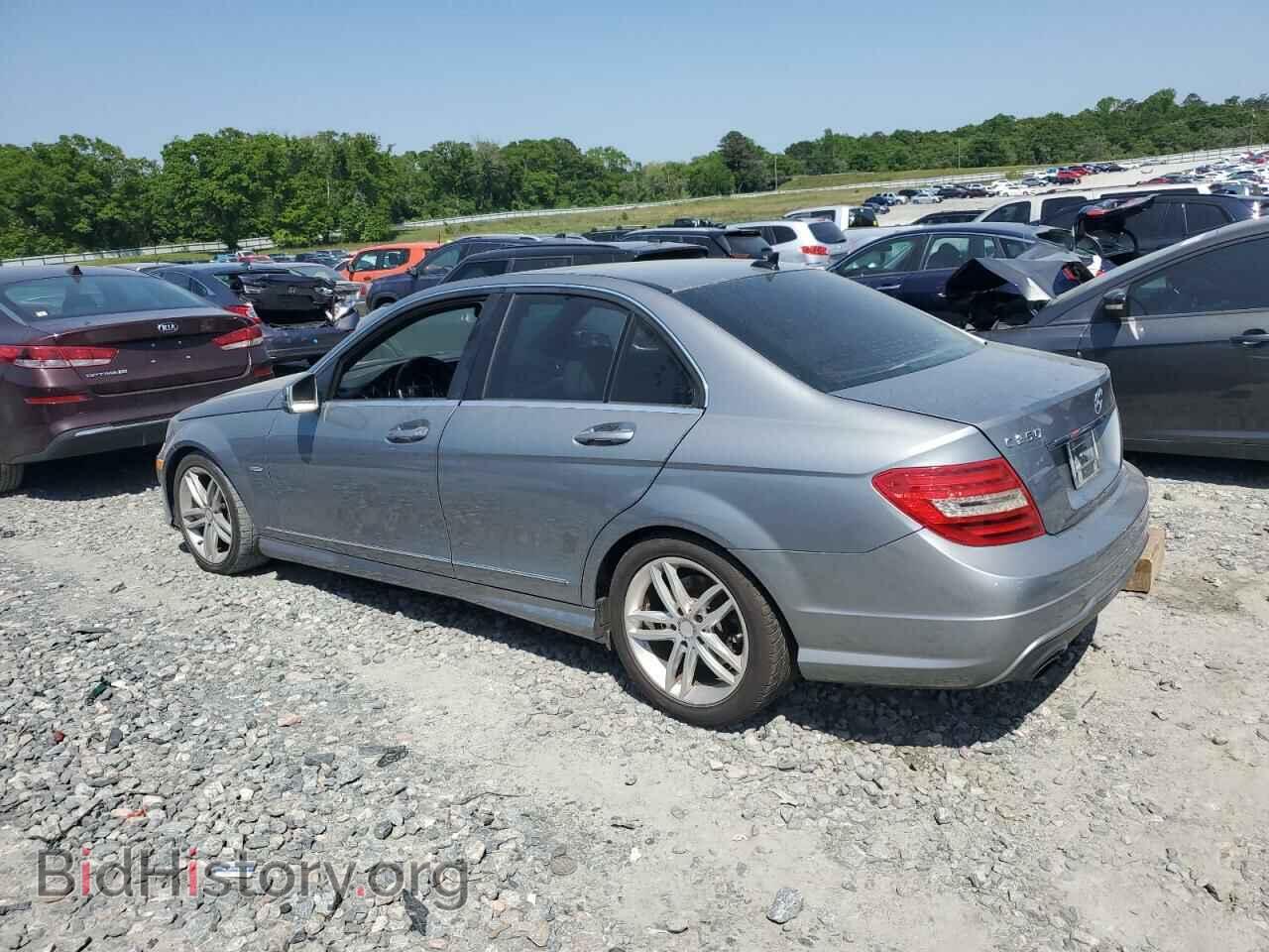 2012 MERCEDES-BENZ C-CLASS - VIN: WDDGF4HB6CA652443 - Фото 2