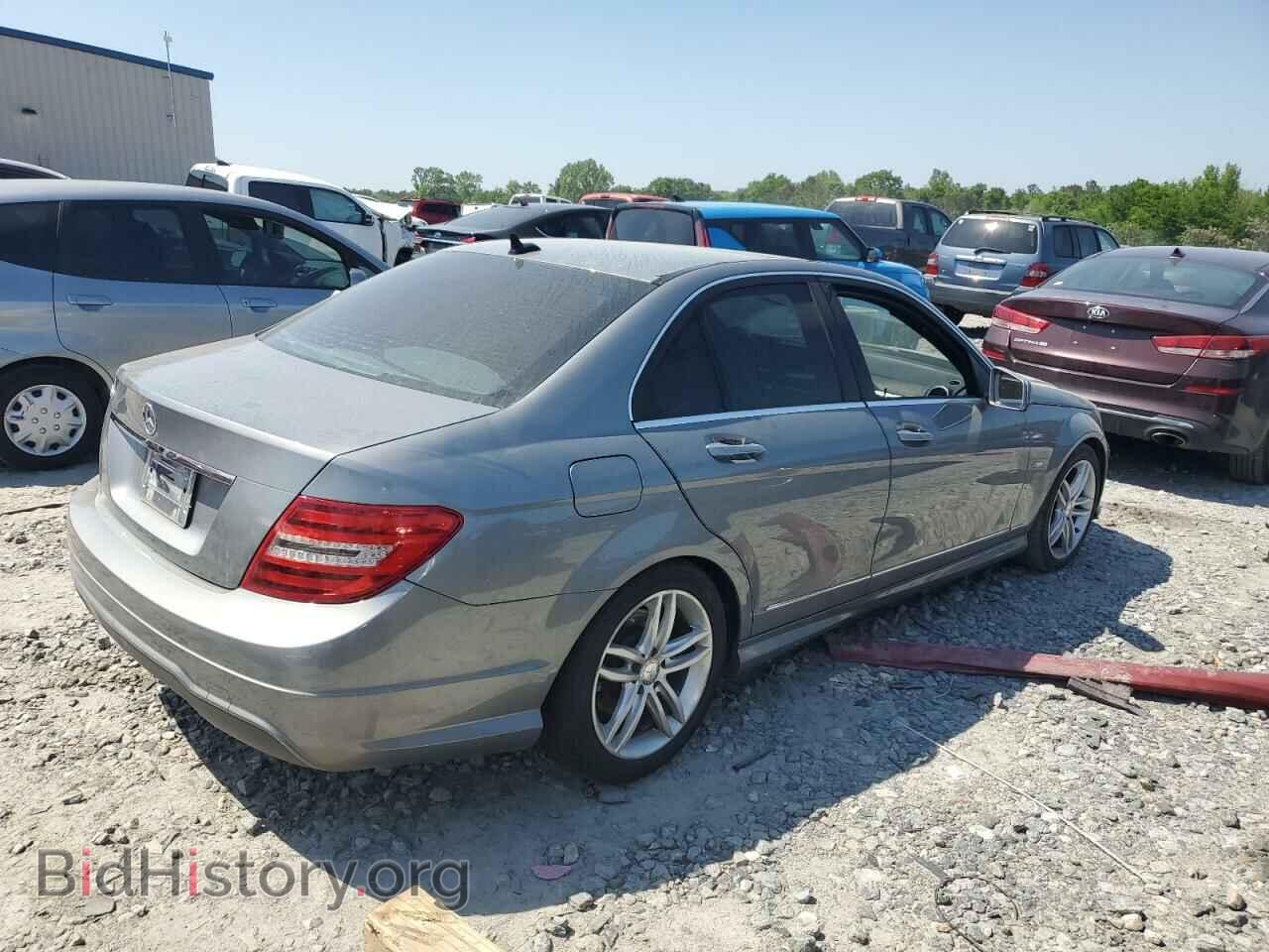 2012 MERCEDES-BENZ C-CLASS - VIN: WDDGF4HB6CA652443 - Фото 3