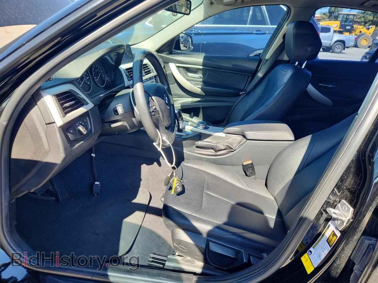 2017 BMW 3 SERIES - VIN: WBA8E1G3XHNU16272 - Фото 7