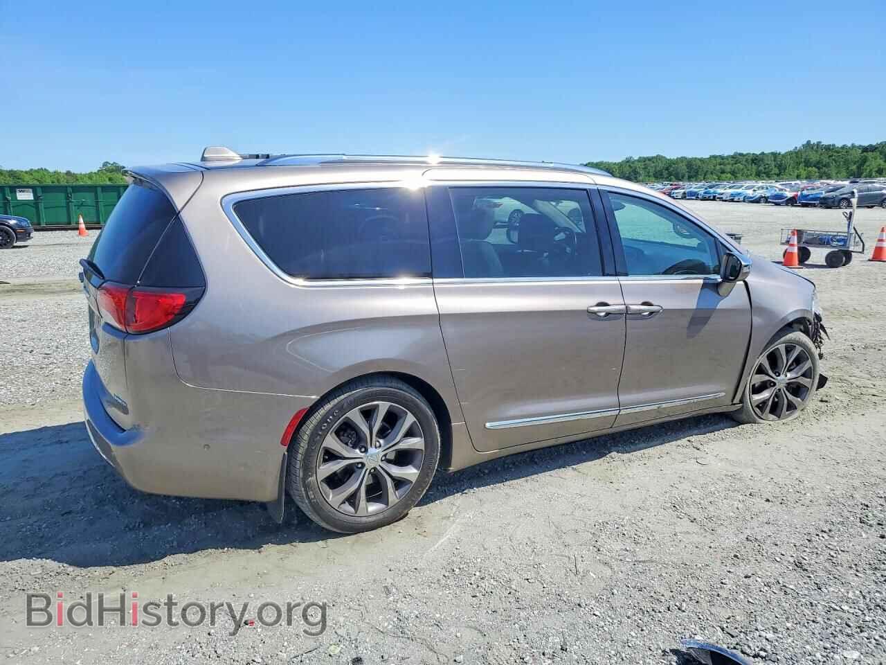 2017 CHRYSLER PACIFICA - VIN: 2C4RC1GG8HR643298 - Photo 3