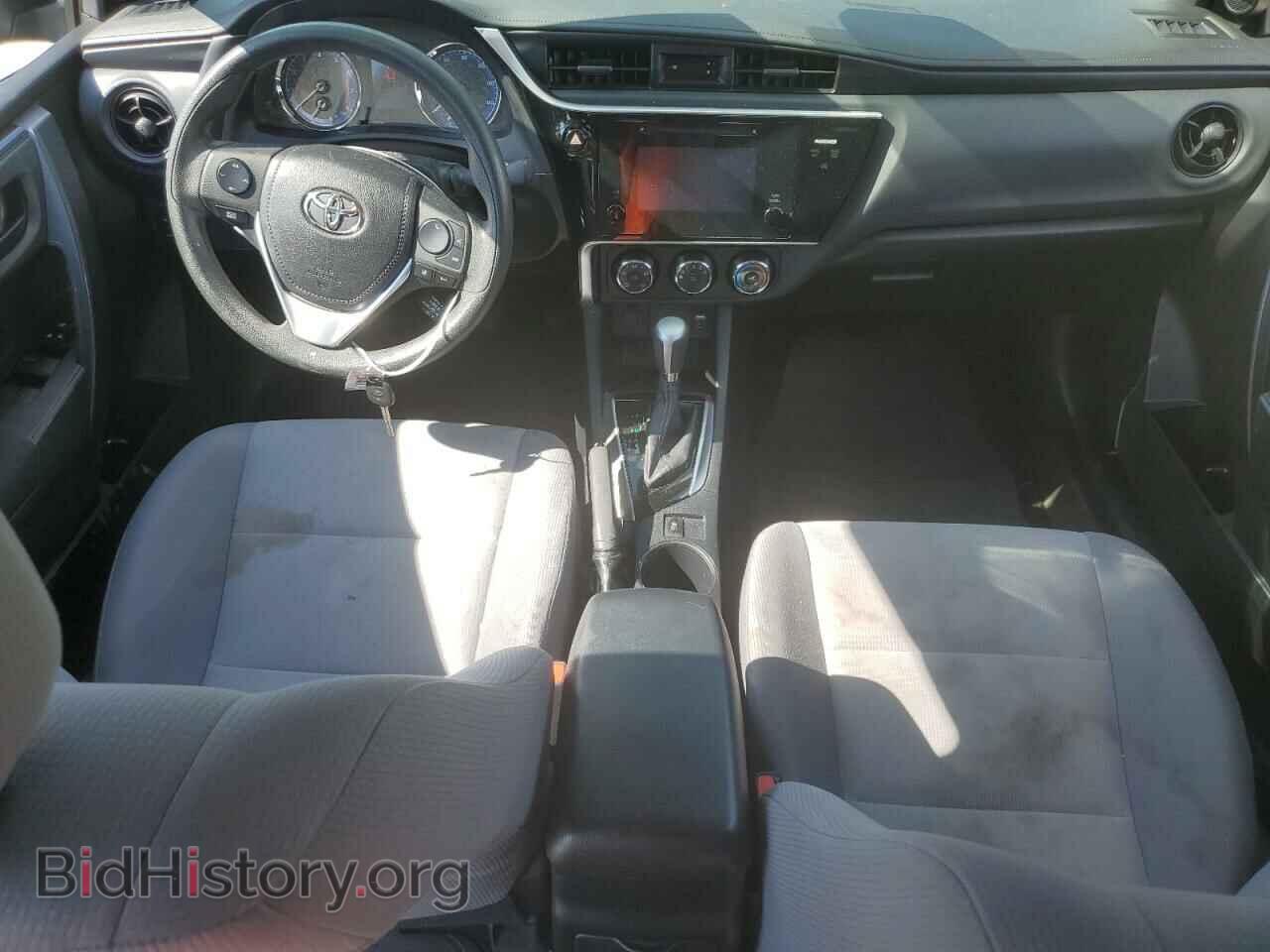 2017 TOYOTA COROLLA - VIN: 2T1BURHEXHC788921 - Фото 8
