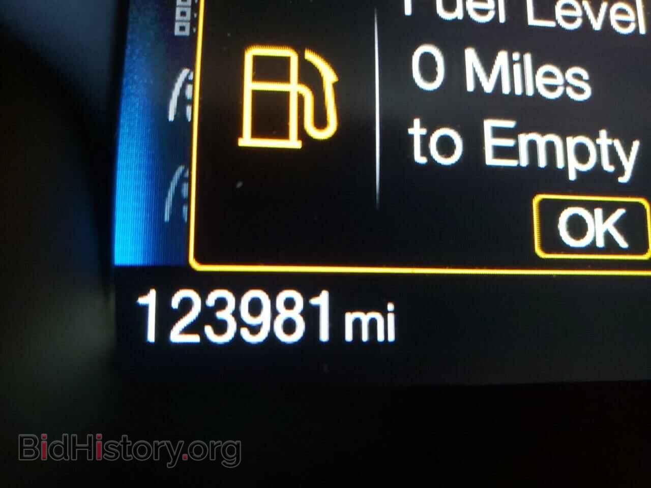 2016 FORD FOCUS - VIN: 1FADP3E23GL224645 - Фото 8