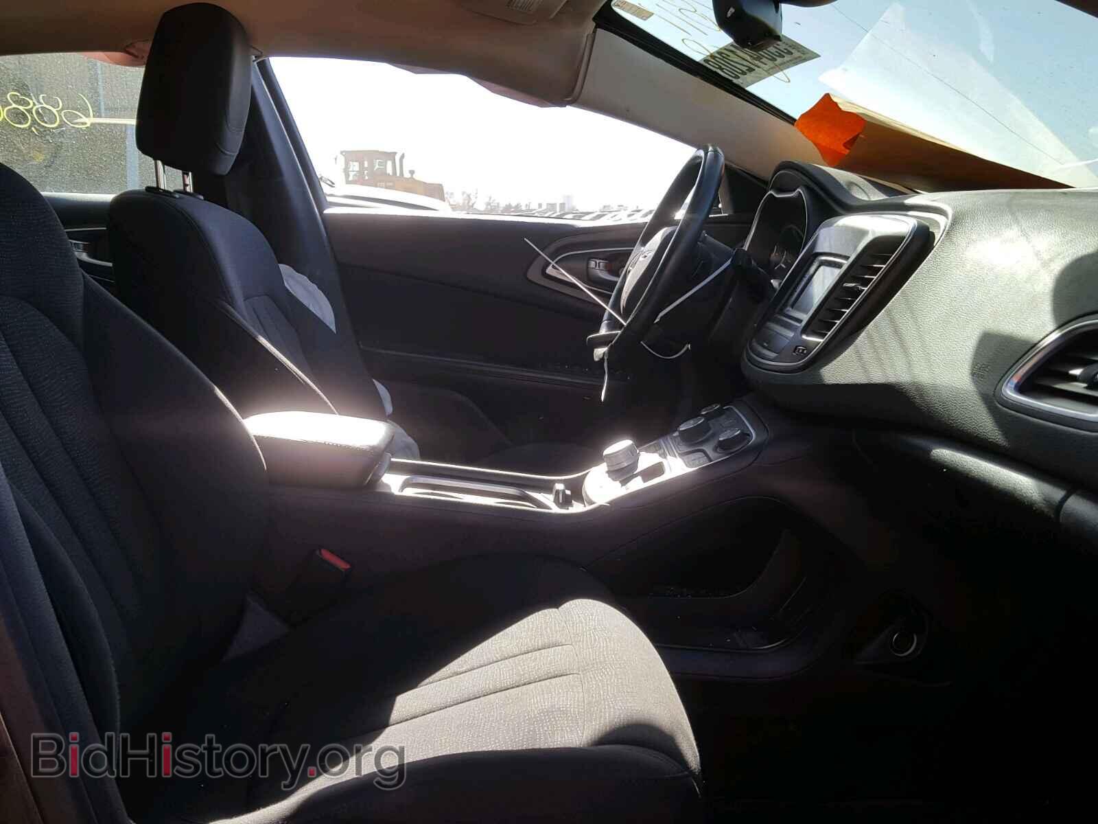 2016 CHRYSLER 200 - VIN: 1C3CCCABXGN159759 - Фото 5