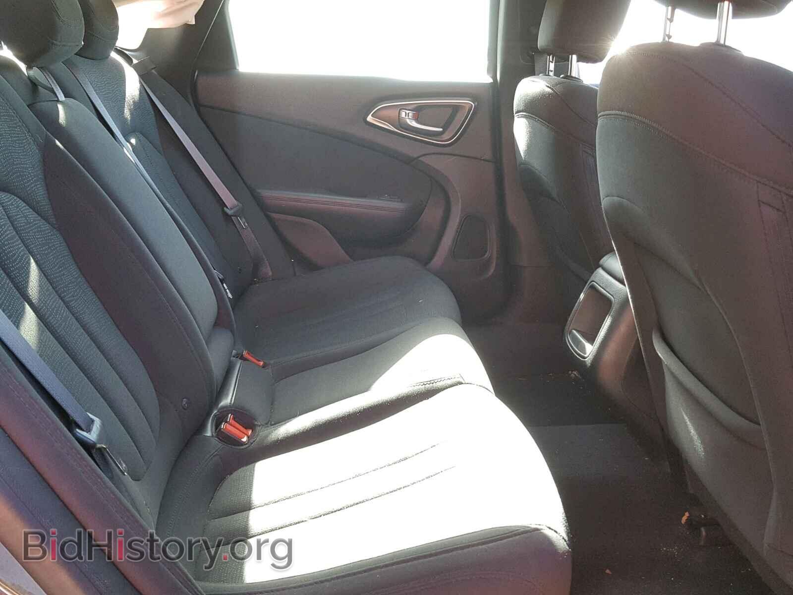 2016 CHRYSLER 200 - VIN: 1C3CCCABXGN159759 - Фото 6