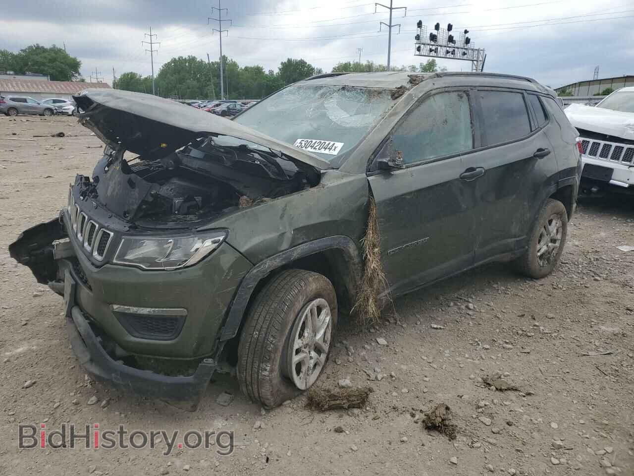 Фотография 3C4NJDAB4JT457778 - JEEP COMPASS 2018