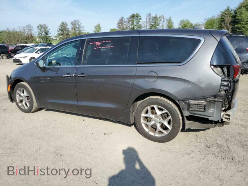 2019 Chrysler PACIFICA (VIN 2C4RC1FG0KR525738) — photo 2 of 13