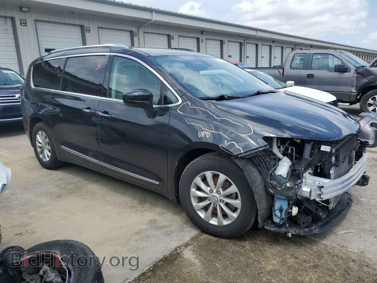 2018 CHRYSLER PACIFICA - VIN: 2C4RC1EG6JR163401 - Фото 4