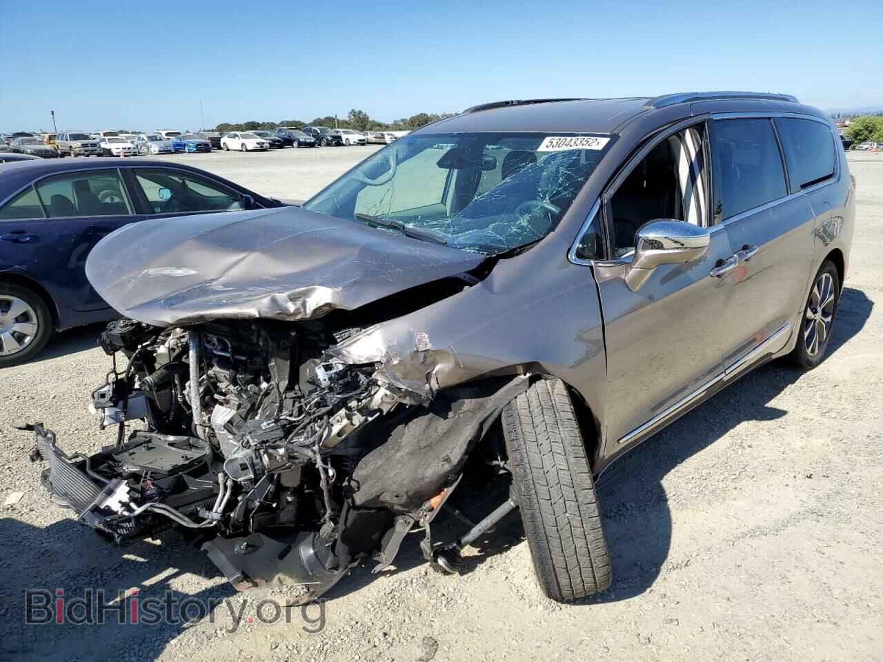 2017 CHRYSLER PACIFICA - VIN: 2C4RC1GG5HR835732 - Photo 2
