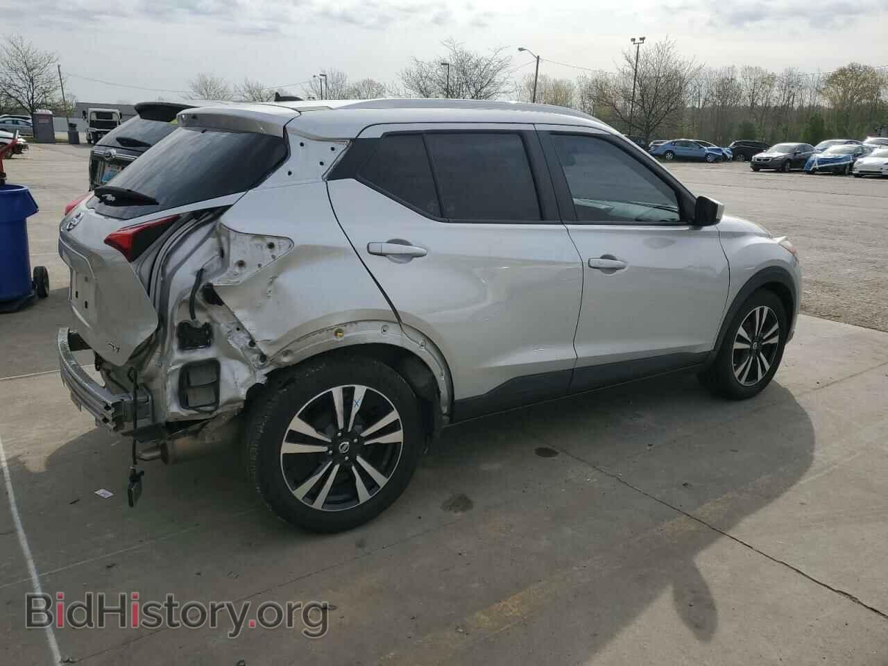 2019 NISSAN KICKS - VIN: 3N1CP5CU3KL531304 - Фото 3