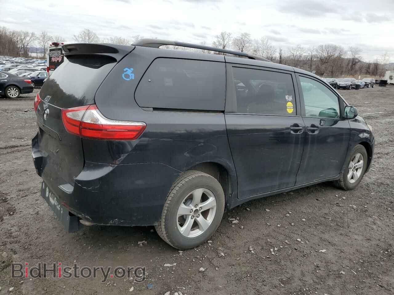 2017 TOYOTA All Models - VIN: 5TDKZ3DC5HS839932 - Фото 3