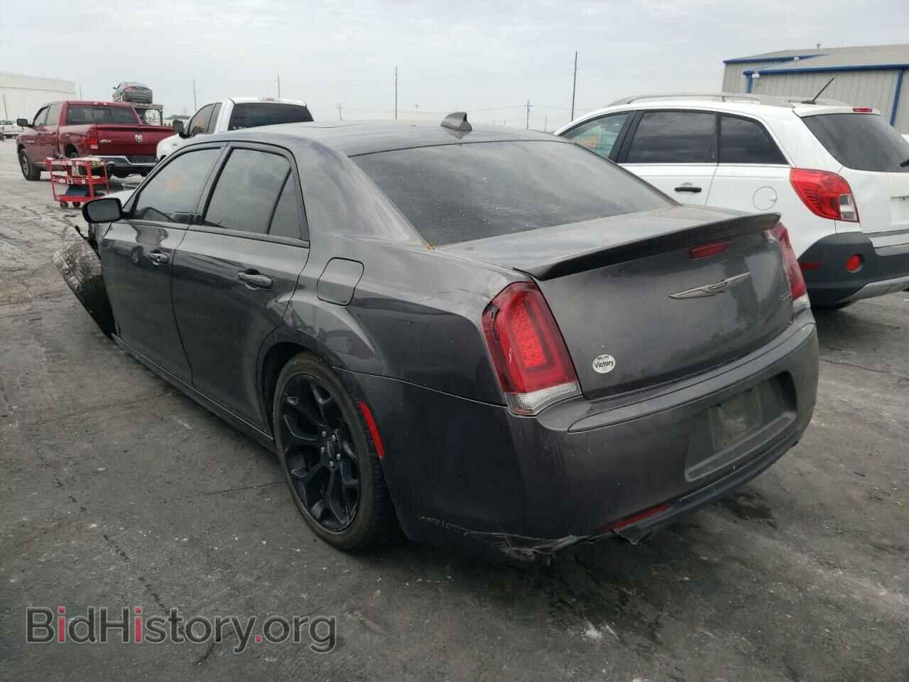 2017 CHRYSLER 300 - VIN: 2C3CCABG7HH661640 - Фото 3