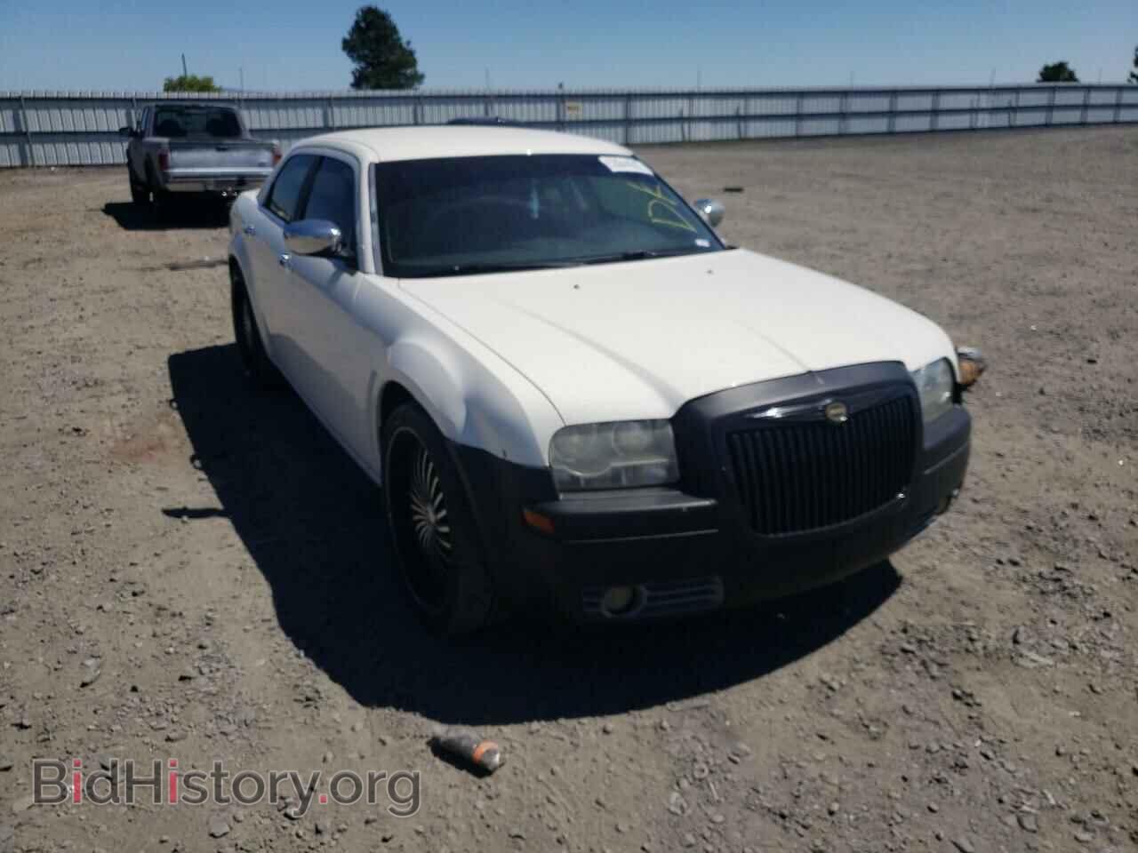 Photo 2C3CA4CD3AH101132 - CHRYSLER 300 2010