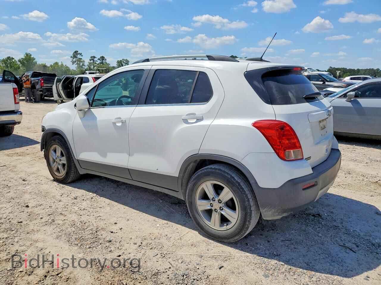2015 CHEVROLET TRAX - VIN: 3GNCJLSB7FL256598 - Photo 2