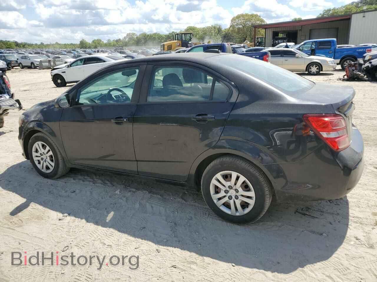 2017 CHEVROLET SONIC - VIN: 1G1JB5SG7H4144597 - Фото 2